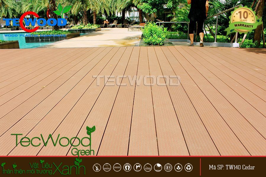 Mức giá sàn ngoài trời có phụ thuộc vào kích thước không
